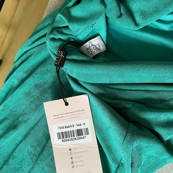 Oh Polly Vita - Textured Jersey Square Neck Cowl Back Maxi Dress in Teal, UK6US2 - Picture 9 of 9